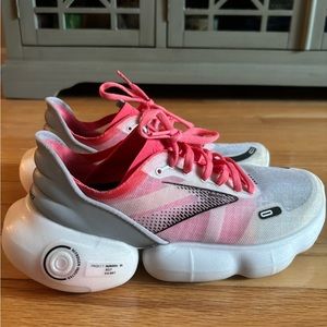 Brooks Aurora-BL - like new!